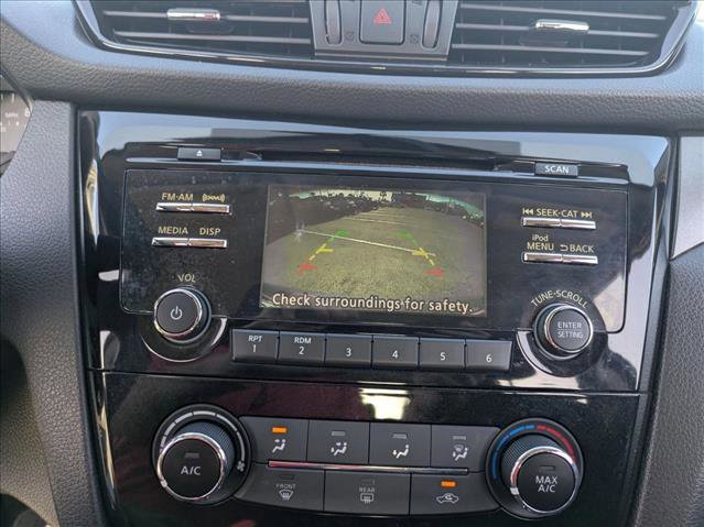 Used 2018 Nissan Rogue Sport S FWD image 13