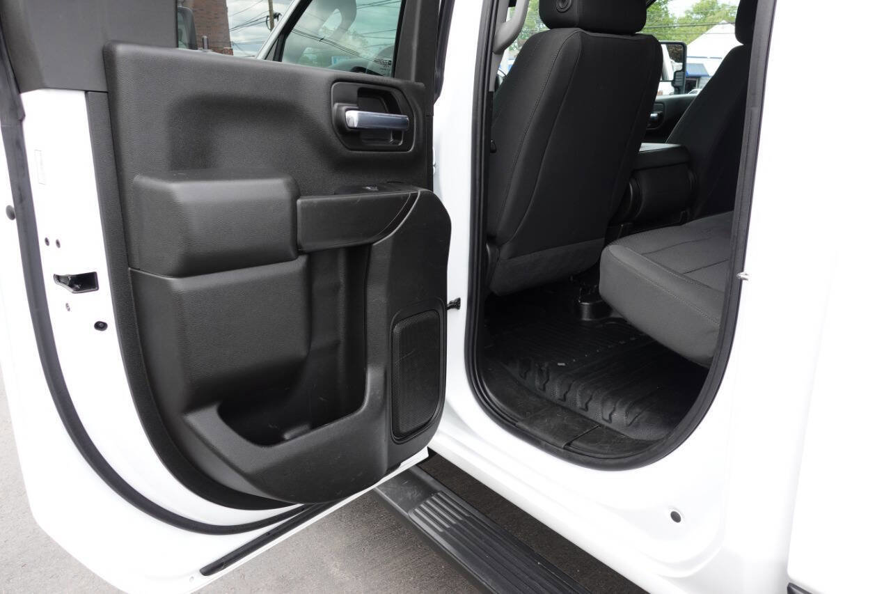 Used 2023 GMC Sierra 2500 Pro w/ Convenience Package AWD/4WD image 20
