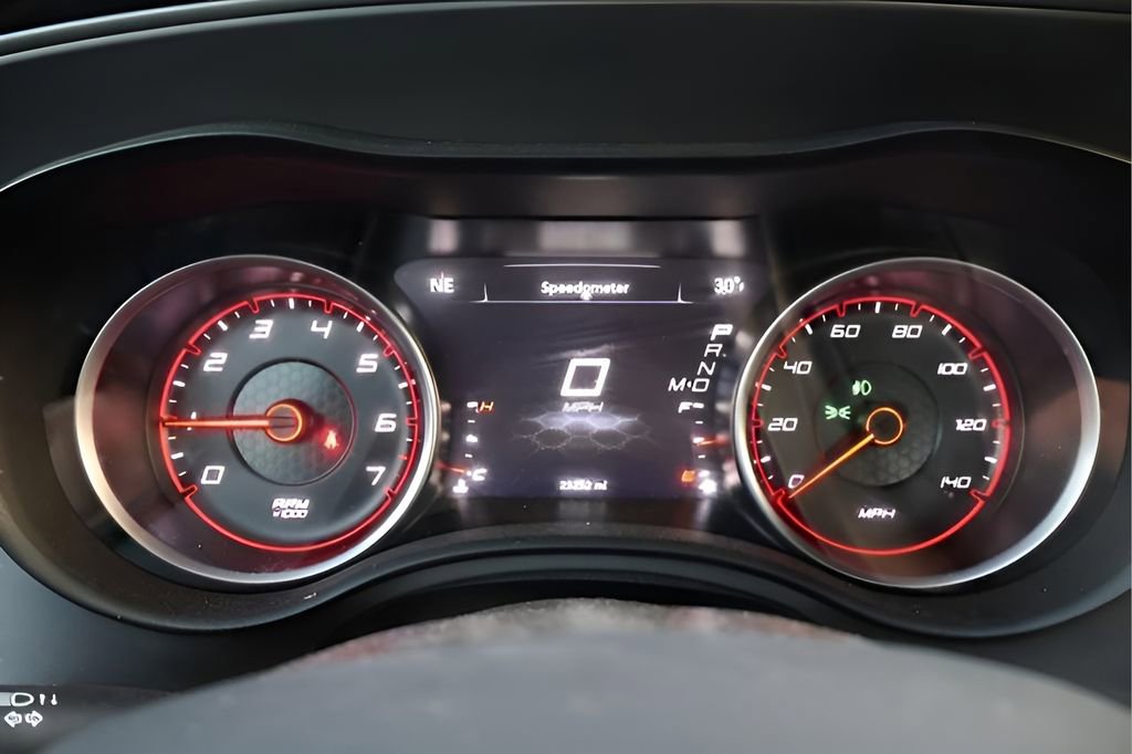 Used 2023 Dodge Charger SXT image 14