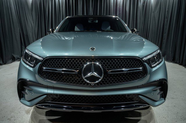 Certified 2026 Mercedes-Benz GLC 300 4MATIC image 2