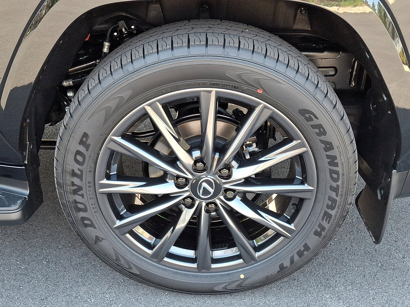 New 2026 Lexus LX 700h F Sport image 5