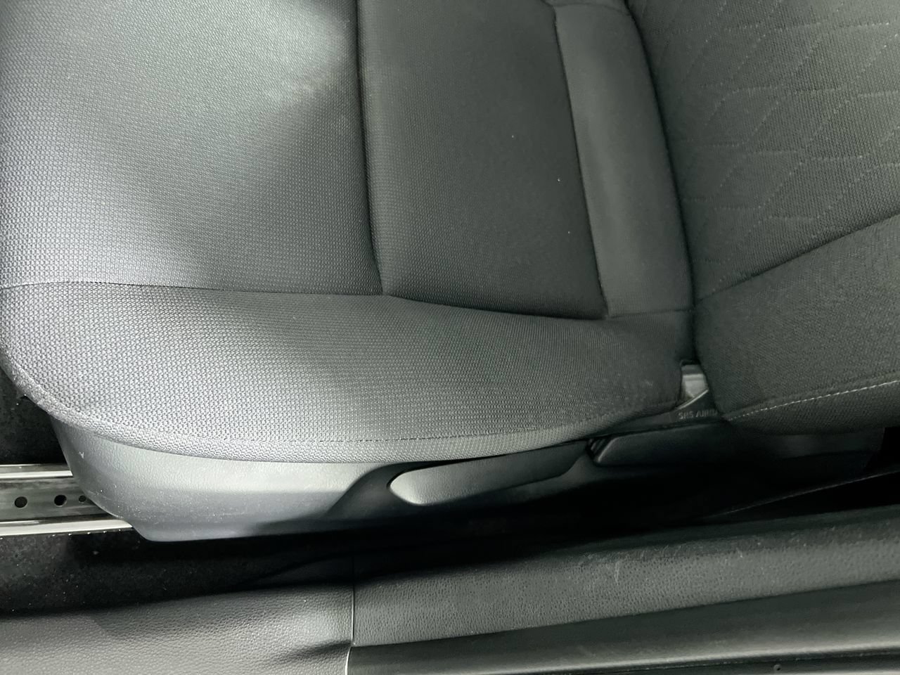 Used 2024 Toyota Corolla LE FWD image 8