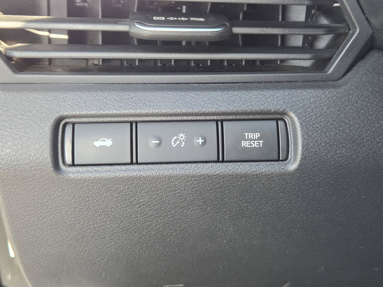 Used 2021 Nissan Altima 2.0 SR FWD image 20