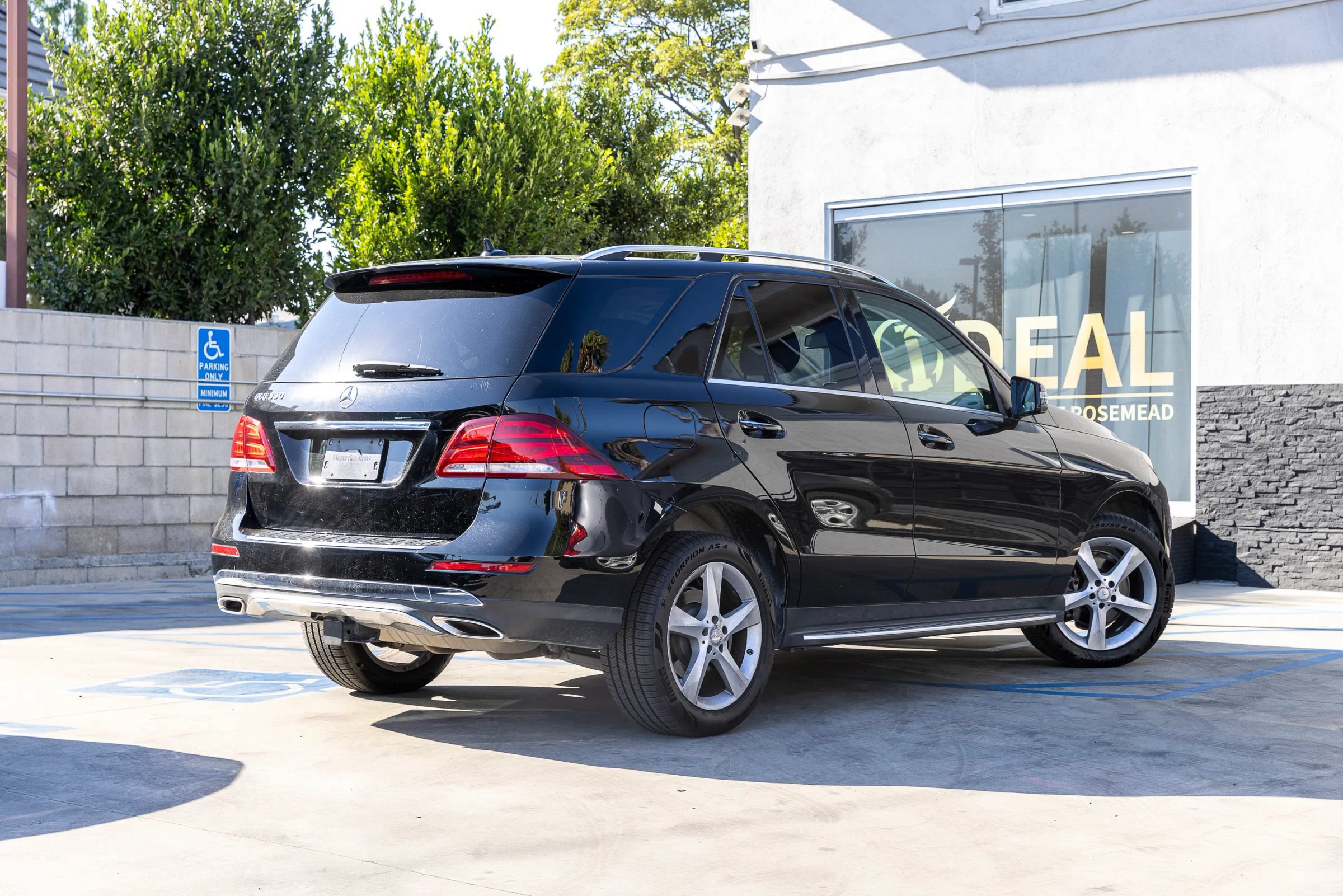 Used 2016 Mercedes-Benz GLE 350 image 12