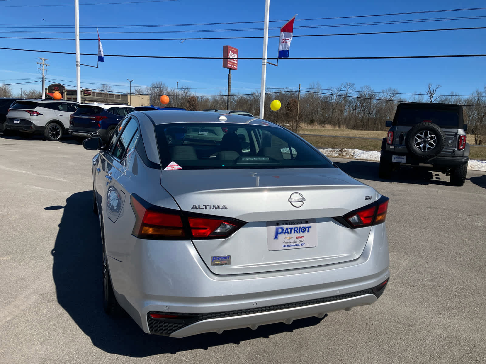 Used 2024 Nissan Altima 2.5 SV image 6