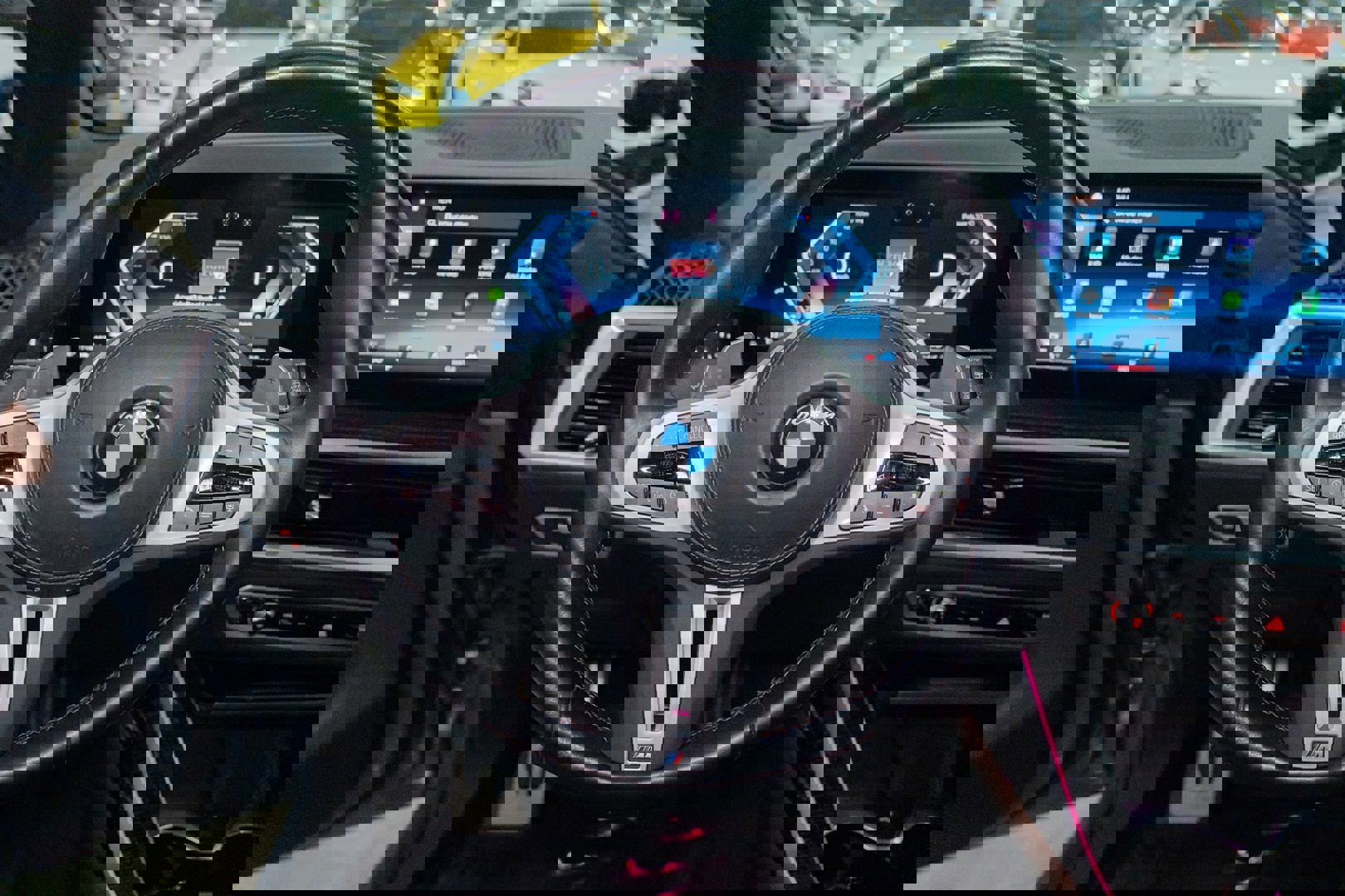 Used 2023 BMW X7 M60i image 55