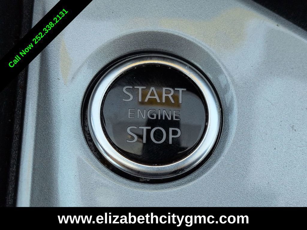 Used 2025 Nissan Altima 2.5 SV FWD image 26