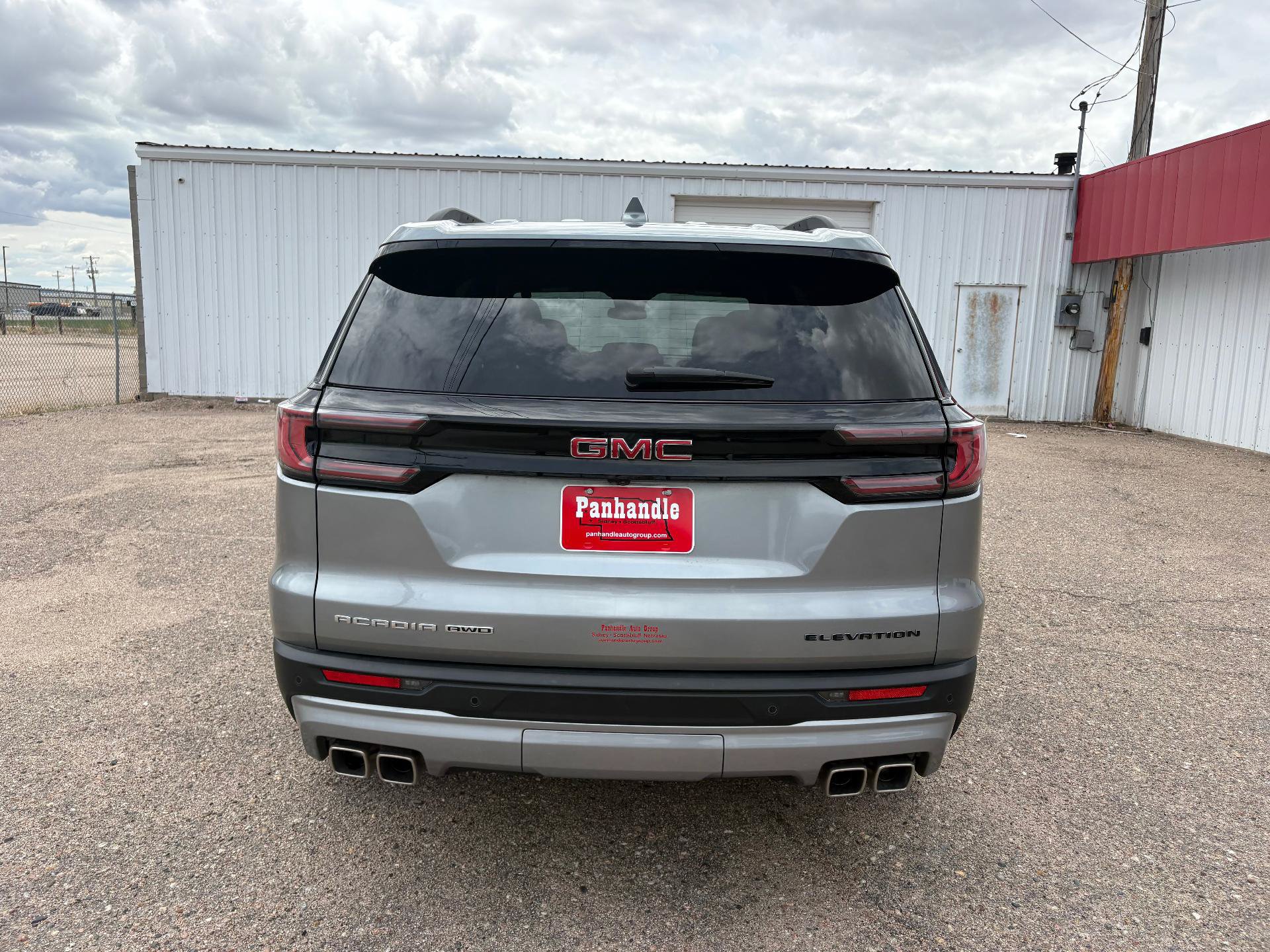 Used 2025 GMC Acadia Elevation AWD/4WD image 6
