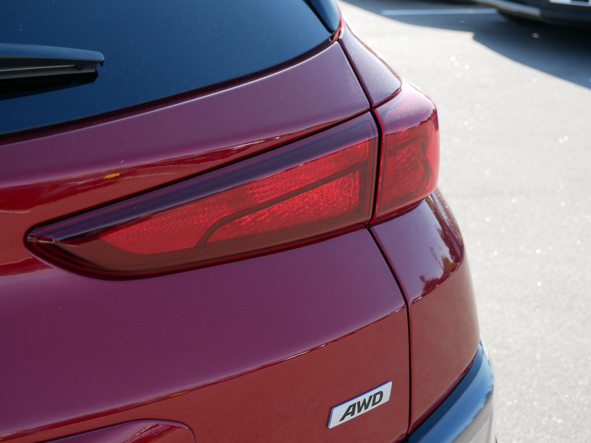 Certified 2023 Hyundai Kona SEL AWD/4WD image 17
