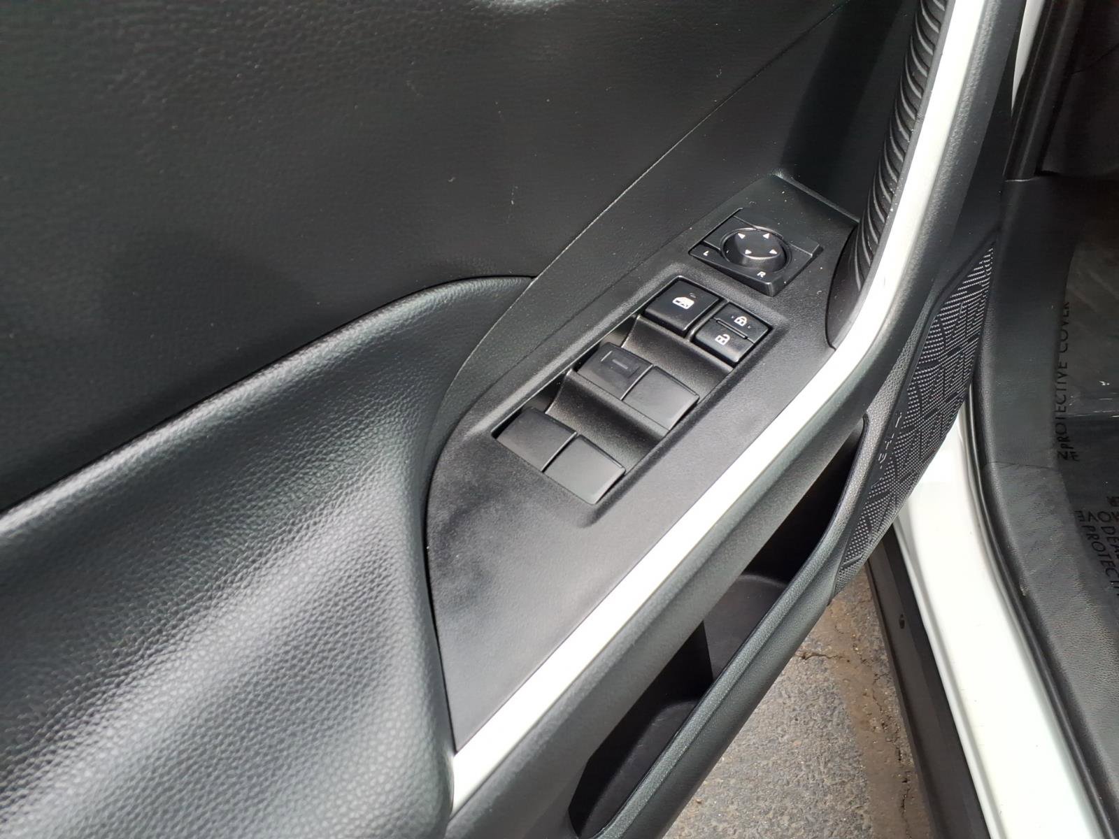 Certified 2024 Toyota RAV4 LE AWD/4WD image 16