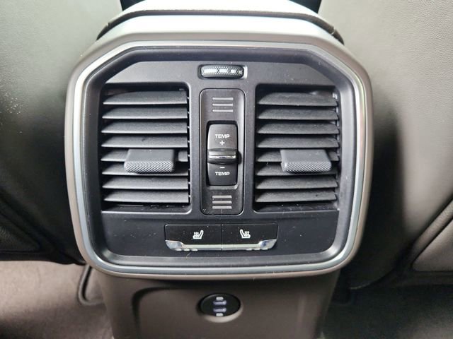 Used 2022 Porsche Macan image 21