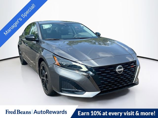 New 2025 Nissan Altima 2.5 SR w/ SR Premium Package
