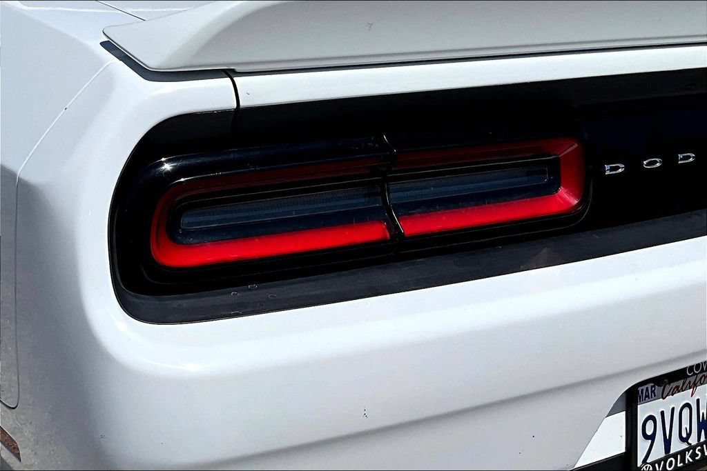 Used 2019 Dodge Challenger SXT RWD image 22