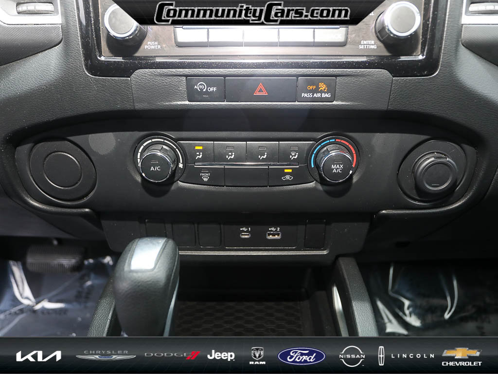 Used 2023 Nissan Frontier SV image 20