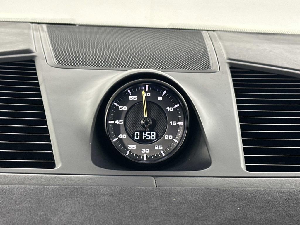 Used 2023 Porsche Cayenne Turbo GT image 11