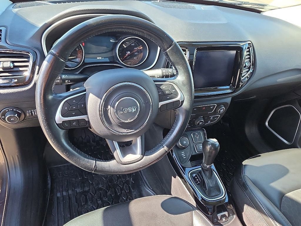 Used 2019 Jeep Compass Latitude AWD/4WD image 9