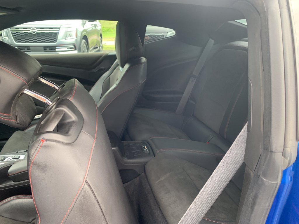 Used 2018 Chevrolet Camaro ZL1 RWD image 25