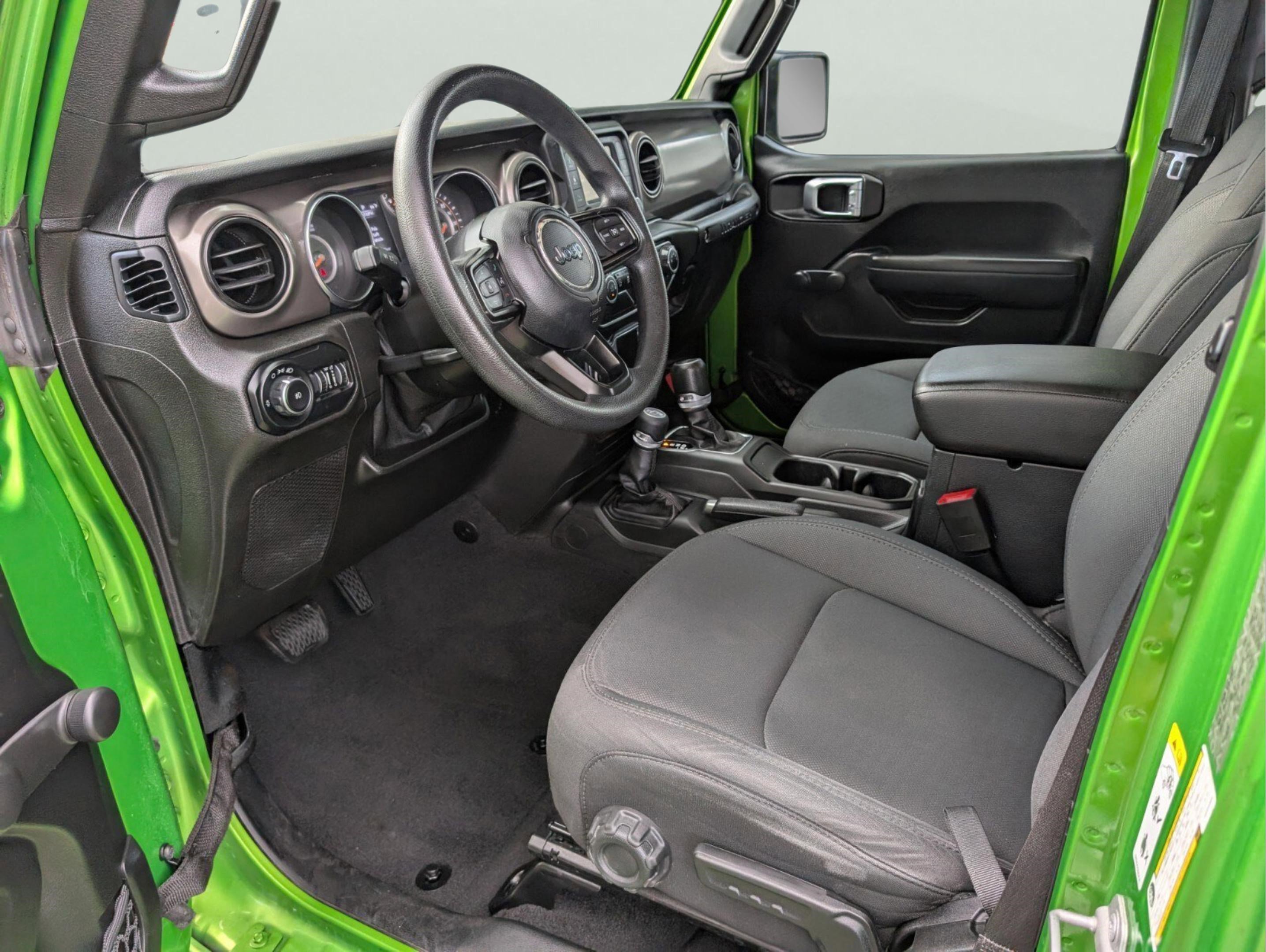 Used 2019 Jeep Wrangler Unlimited Sport image 11