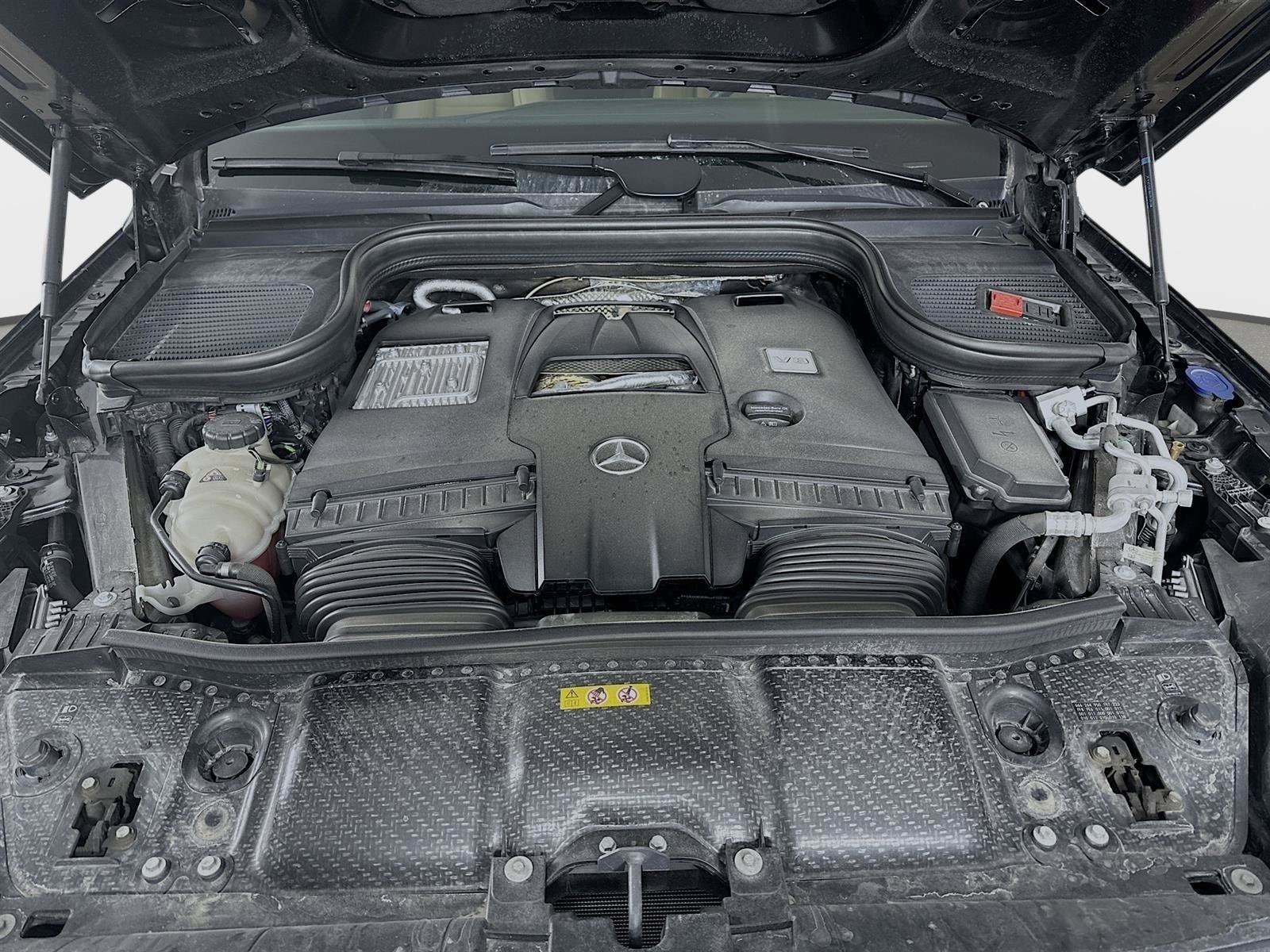 Certified 2024 Mercedes-Benz GLS 580 4MATIC image 10