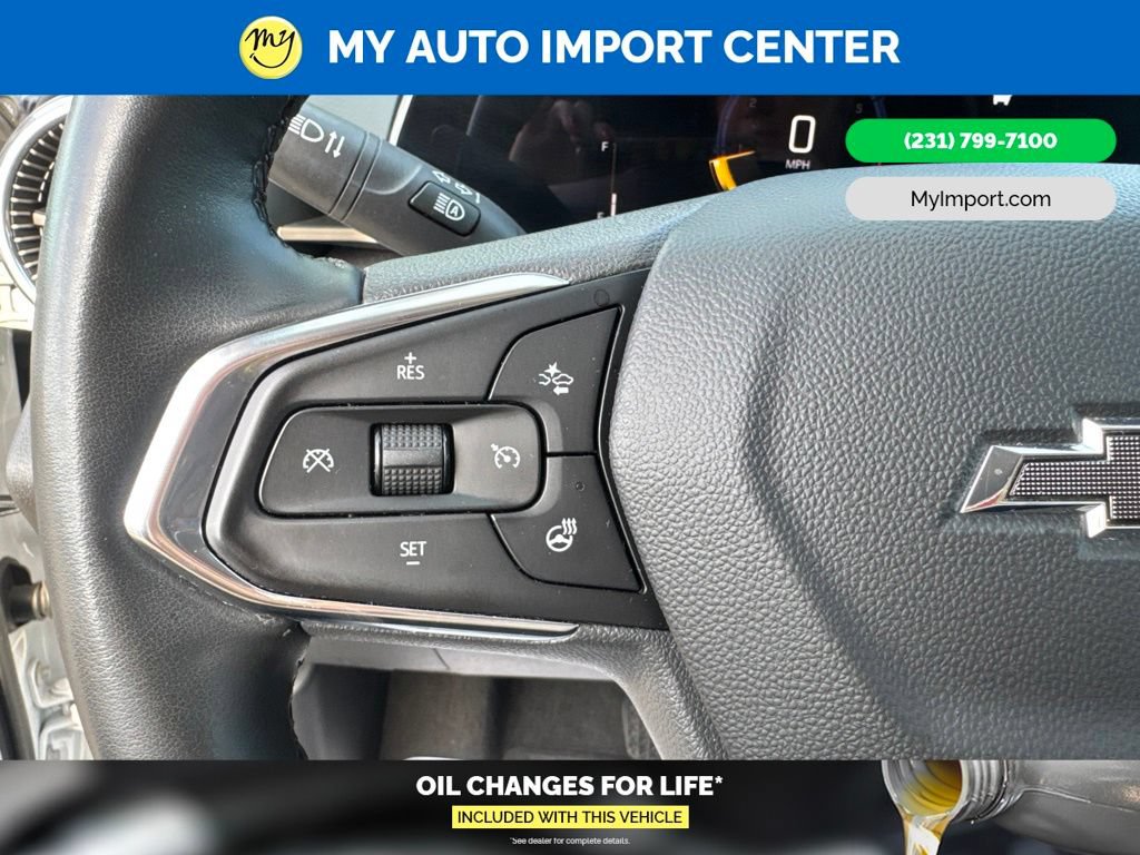 Used 2025 Chevrolet Trax ACTIV FWD image 16