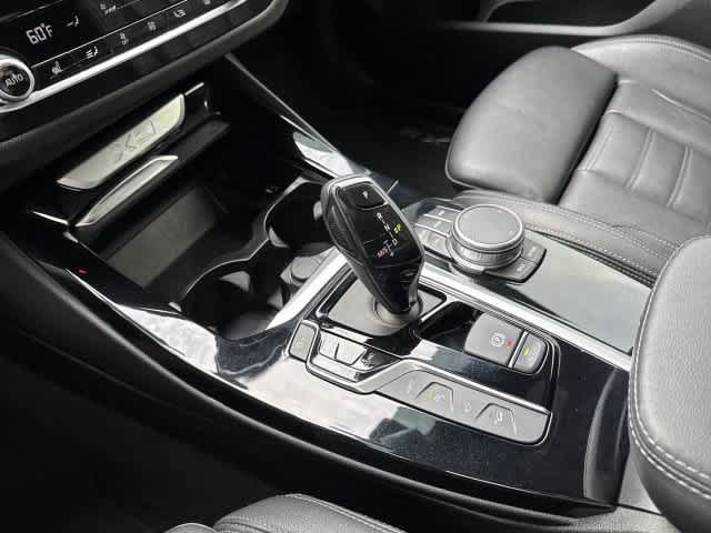 Used 2021 BMW X3 xDrive30e w/ Executive Package AWD/4WD image 28