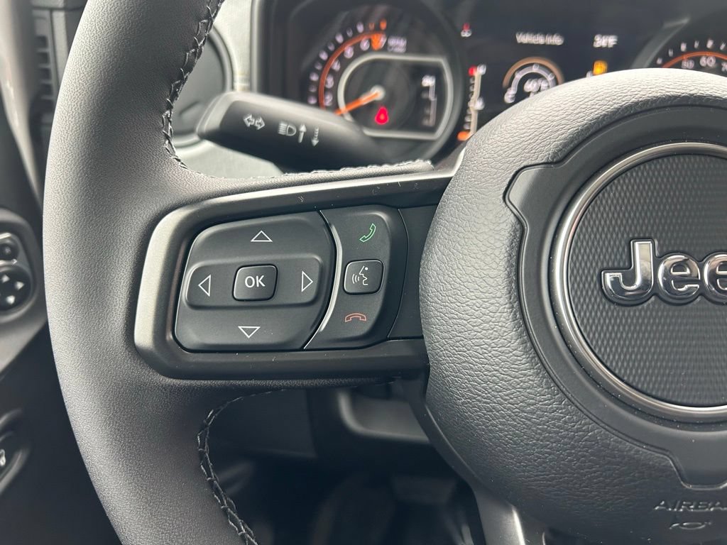 New 2026 Jeep Gladiator Sport AWD/4WD image 13