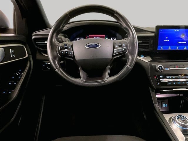 Used 2020 Ford Explorer XLT w/ Comfort Package AWD/4WD image 5