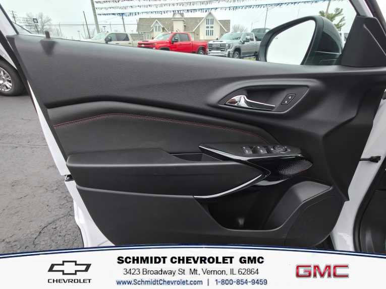 New 2026 Chevrolet Trax RS w/ Sunroof Package image 11