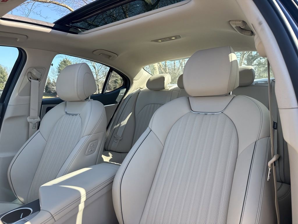 New 2026 Genesis G70 2.5T Prestige image 14