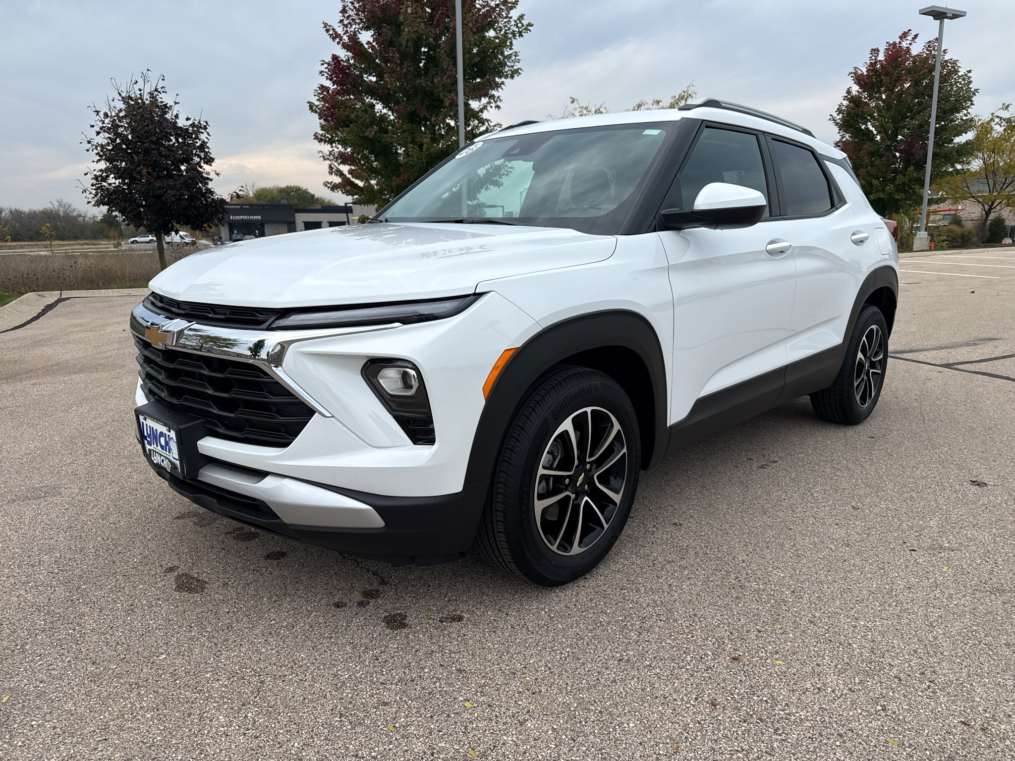 New 2026 Chevrolet TrailBlazer LT FWD image 1