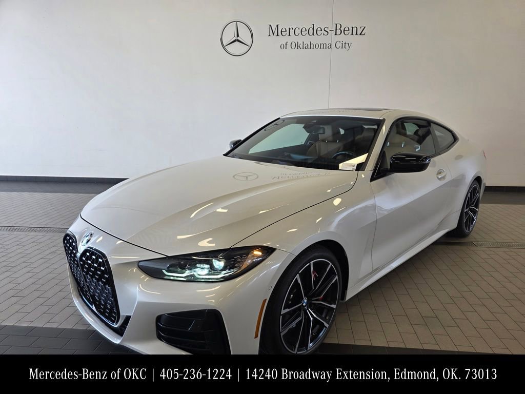 Used 2024 BMW 440i xDrive Coupe w/ Premium Package image 1