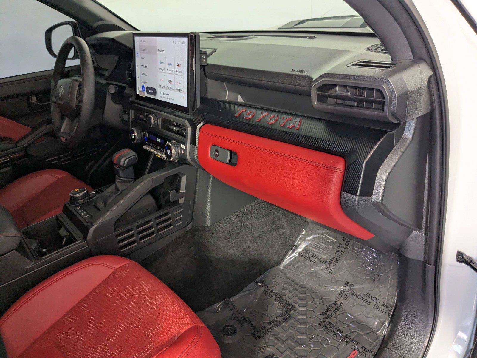 Certified 2025 Toyota Tacoma TRD Pro AWD/4WD image 33