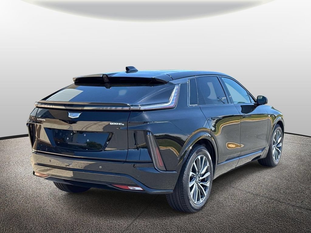 Certified 2024 Cadillac Lyriq Sport w/ LPO, Floor Liner Package AWD/4WD image 2