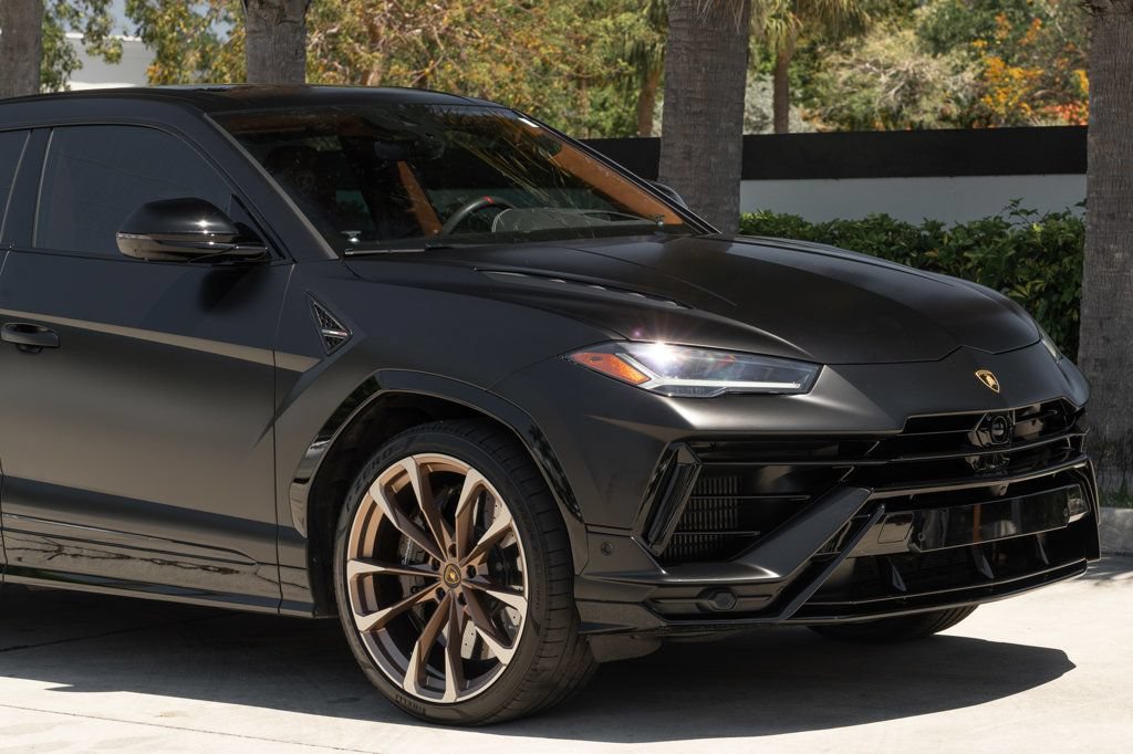 Used 2023 Lamborghini Urus S AWD/4WD image 14