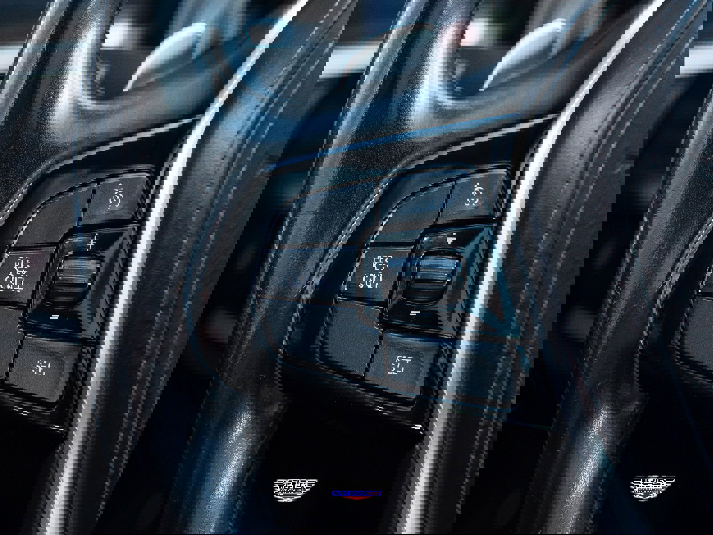 Used 2018 BMW 530e w/ Premium Package 2 image 23