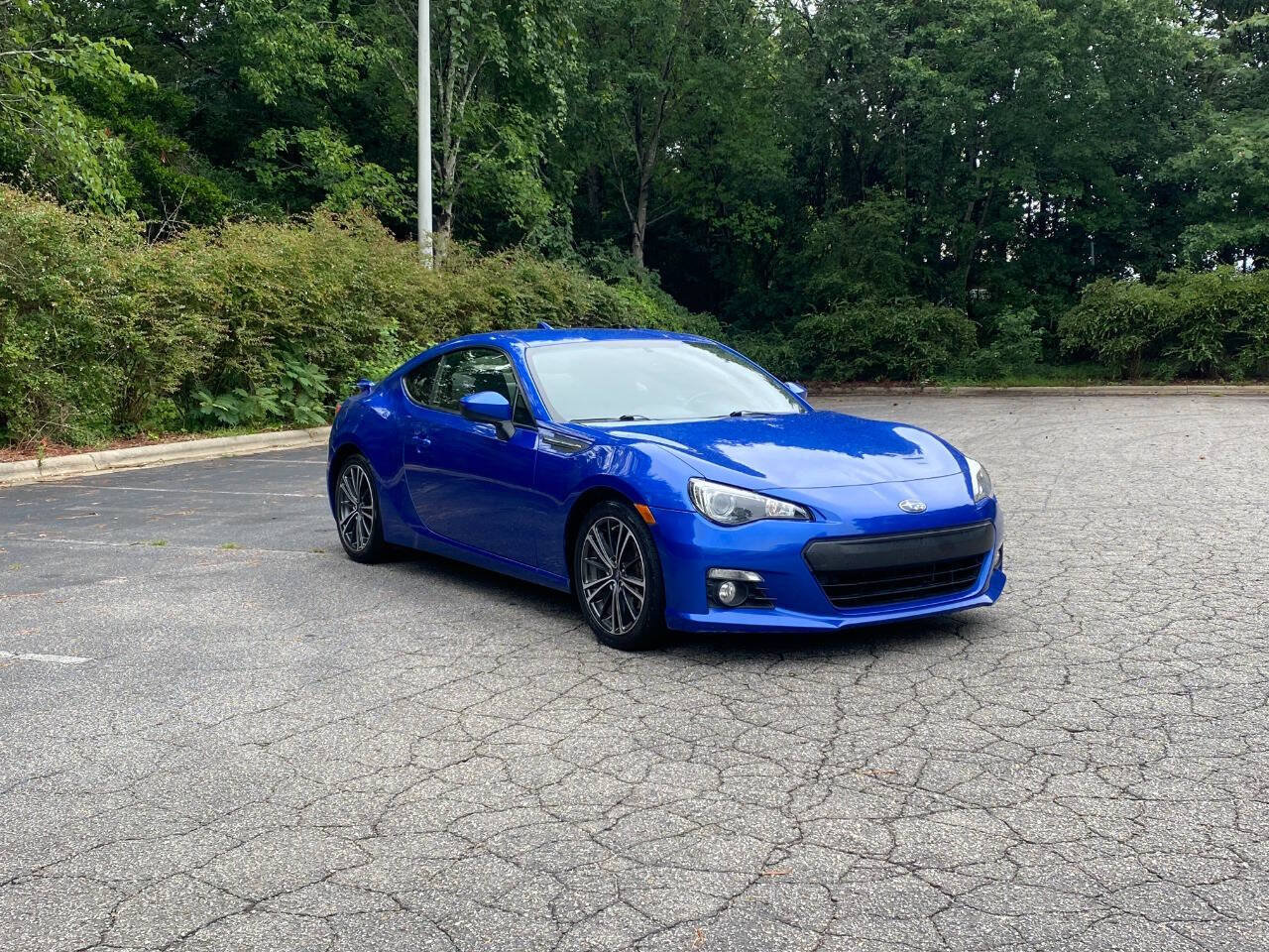 Used 2015 Subaru BRZ Limited w/ Popular Package #1B RWD image 3