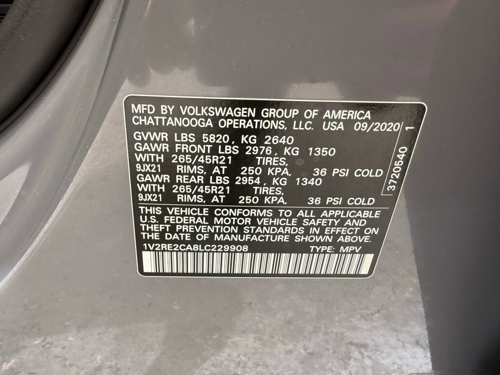 Used 2020 Volkswagen Atlas Cross Sport SEL R-Line AWD/4WD image 51
