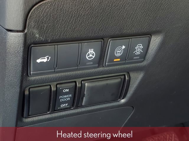 Used 2020 Nissan Armada Platinum w/ Captain's Chairs Package image 18