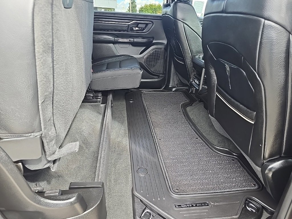 Used 2024 RAM 1500 Limited w/ Trailer Tow Group image 11