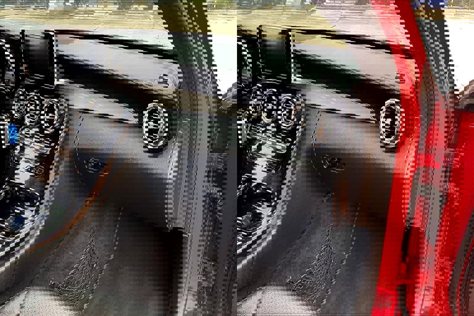 Used 2016 Mercedes-Benz C 300 Sport image 20