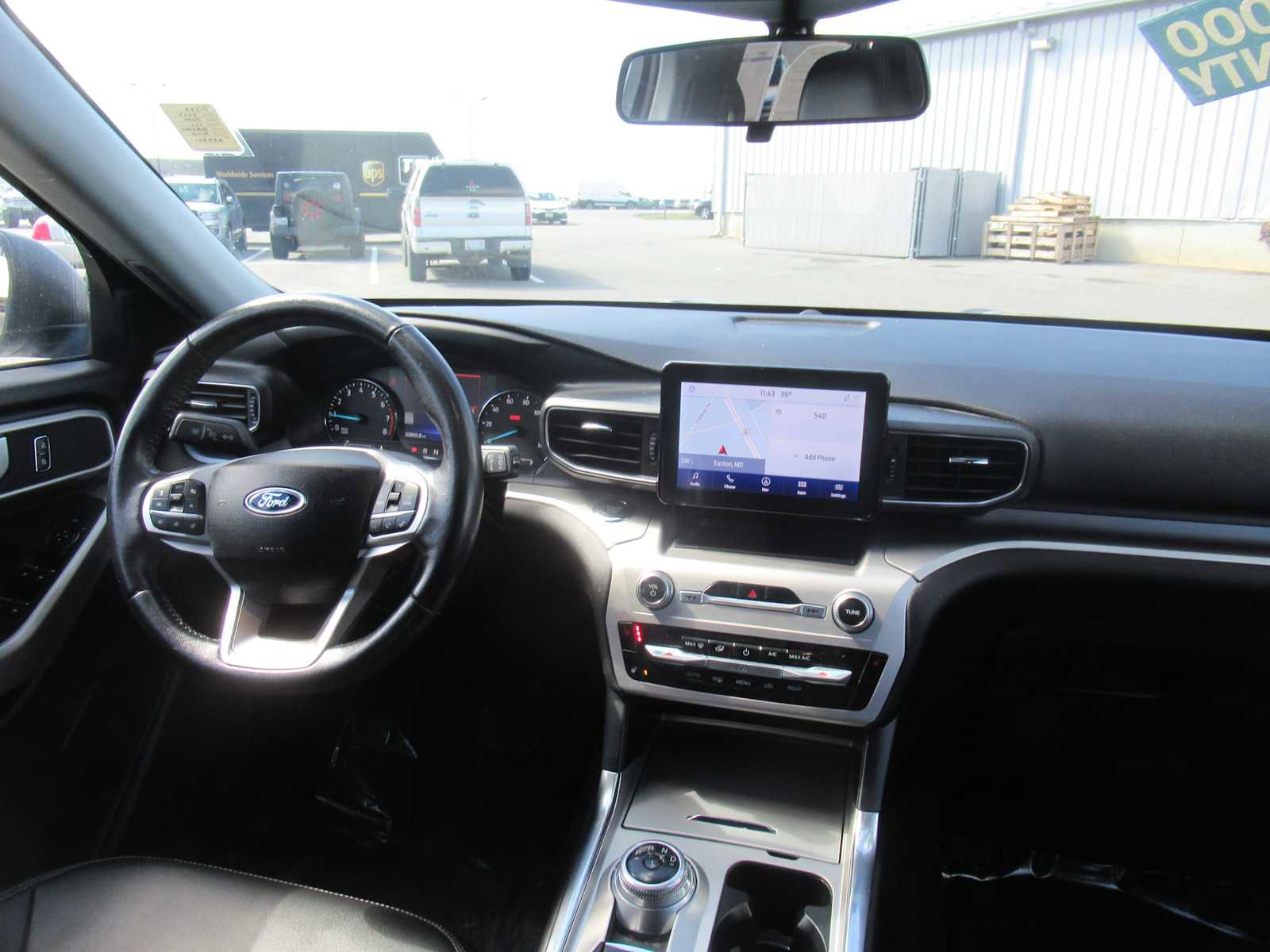 Used 2022 Ford Explorer XLT w/ Equipment Group 202A image 18