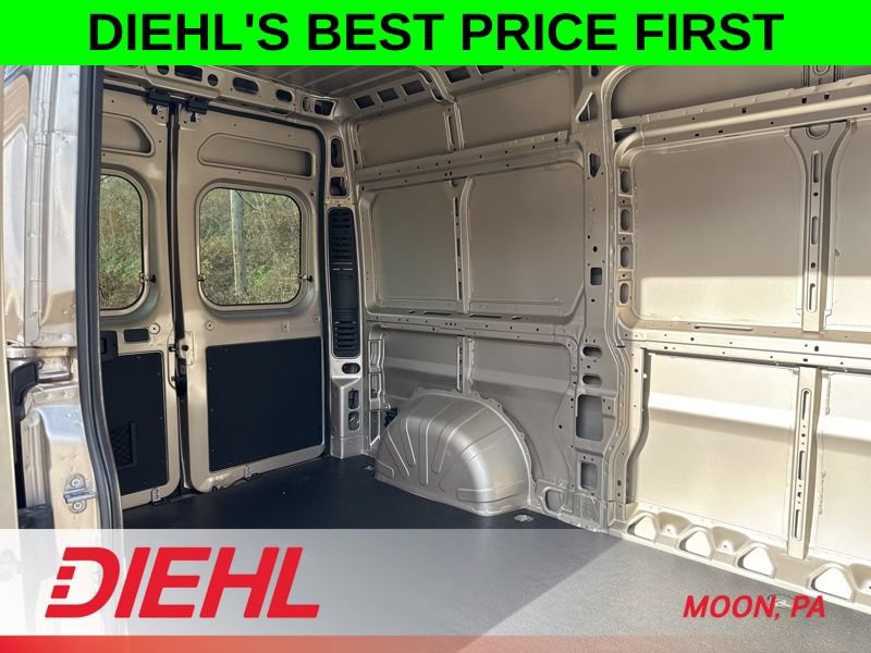 New 2026 RAM ProMaster 2500 w/ Convenience Group FWD image 11