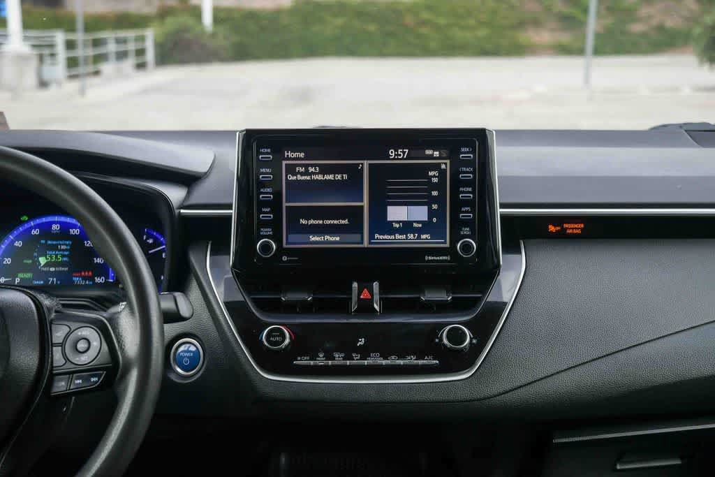 Used 2021 Toyota Corolla LE w/ Carpet Mat Package (TMS) FWD image 13