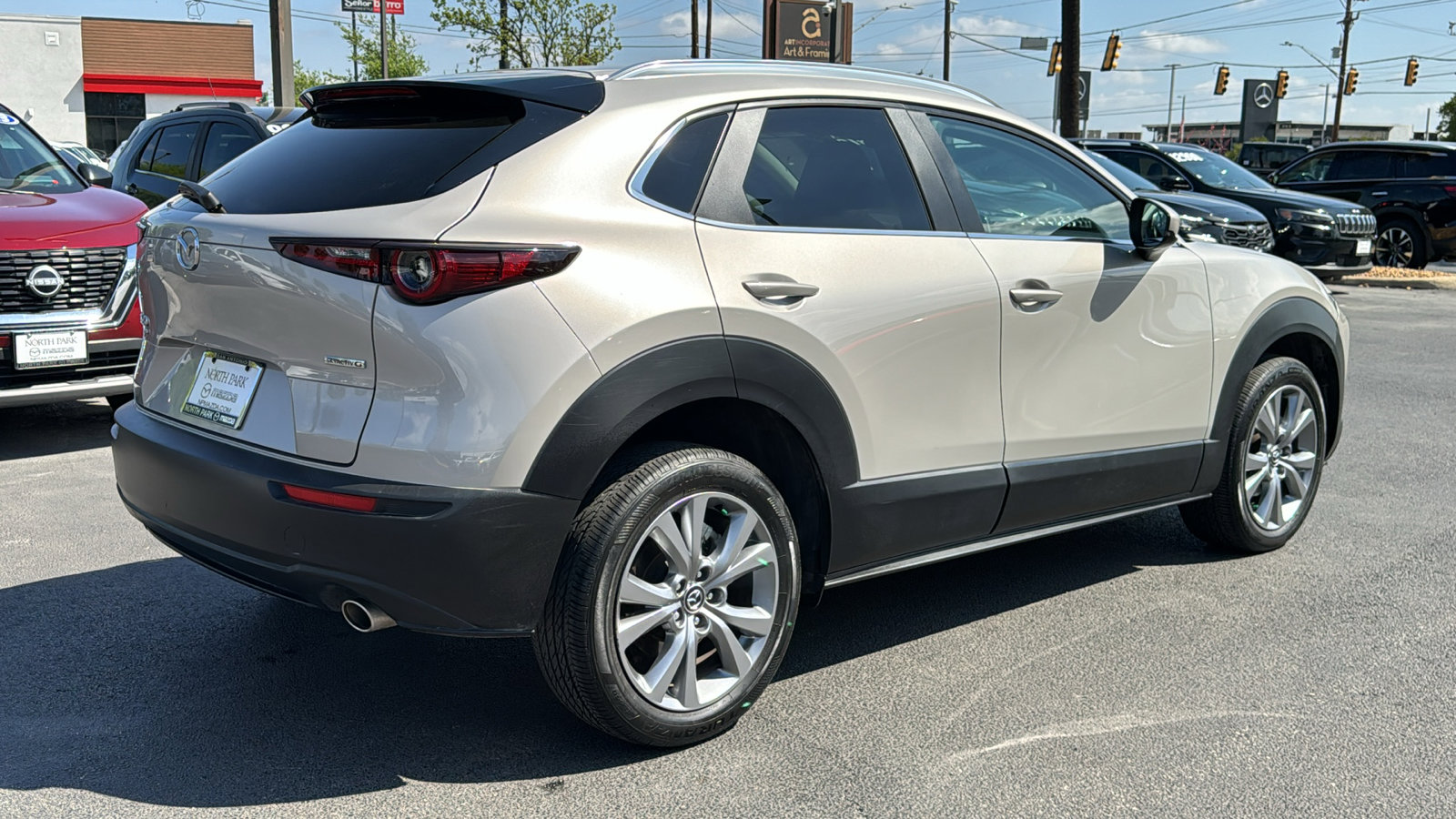 Used 2023 MAZDA CX-30 AWD 2.5 S w/ Select Package image 8