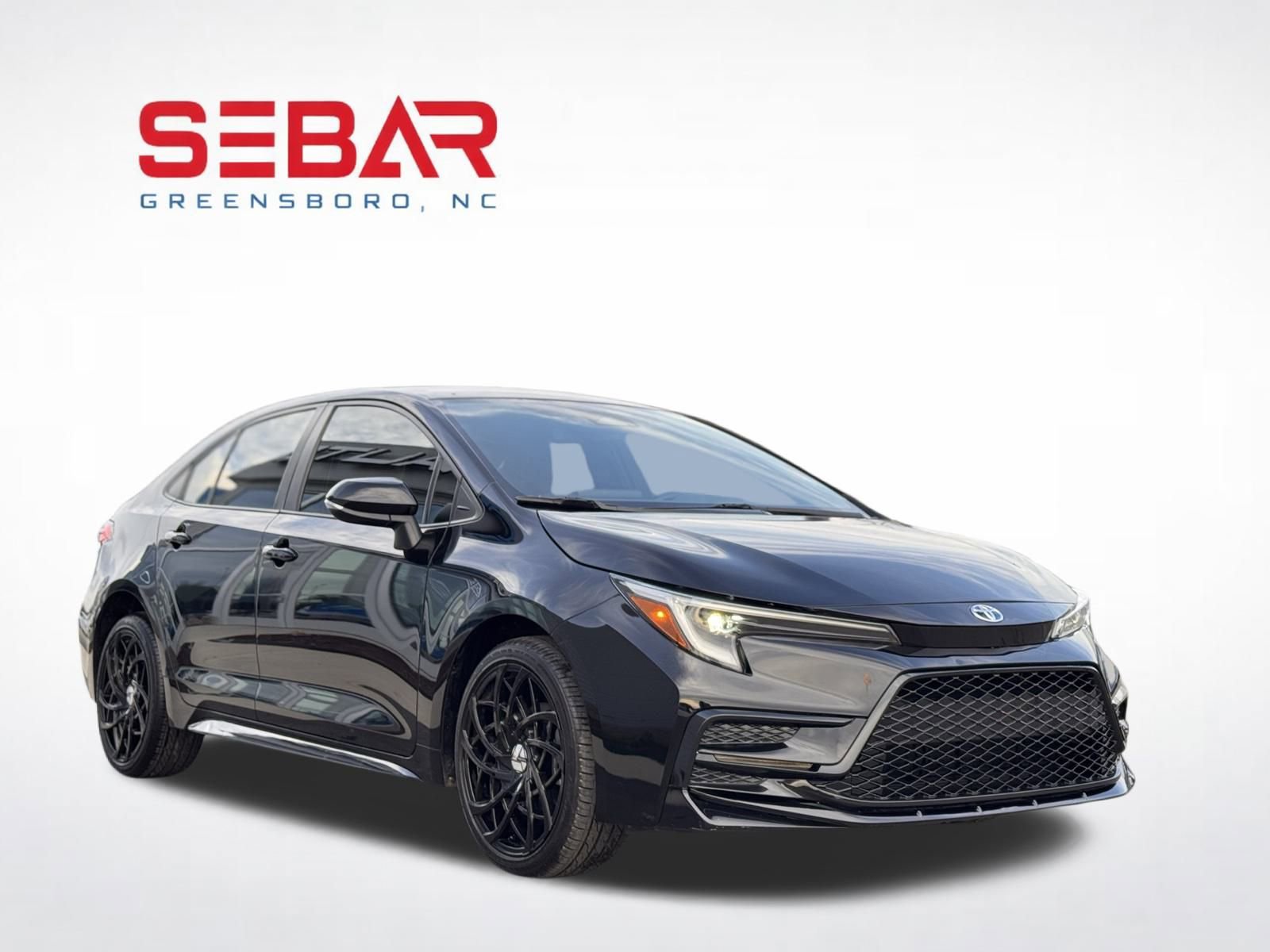 Used 2023 Toyota Corolla SE image 3