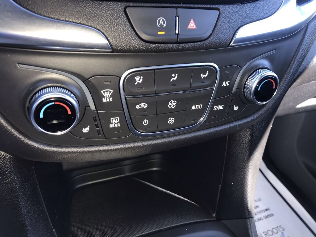 Used 2024 Chevrolet Equinox LT FWD image 18
