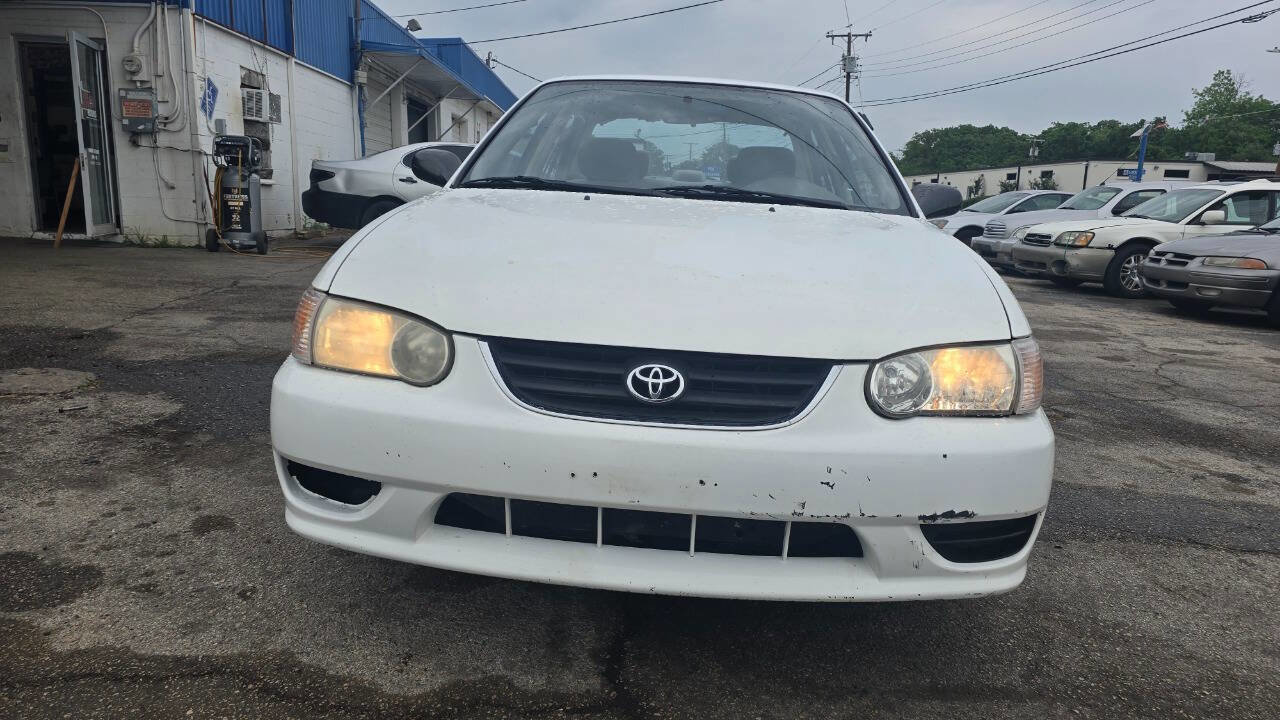 Used 2001 Toyota Corolla LE FWD image 4