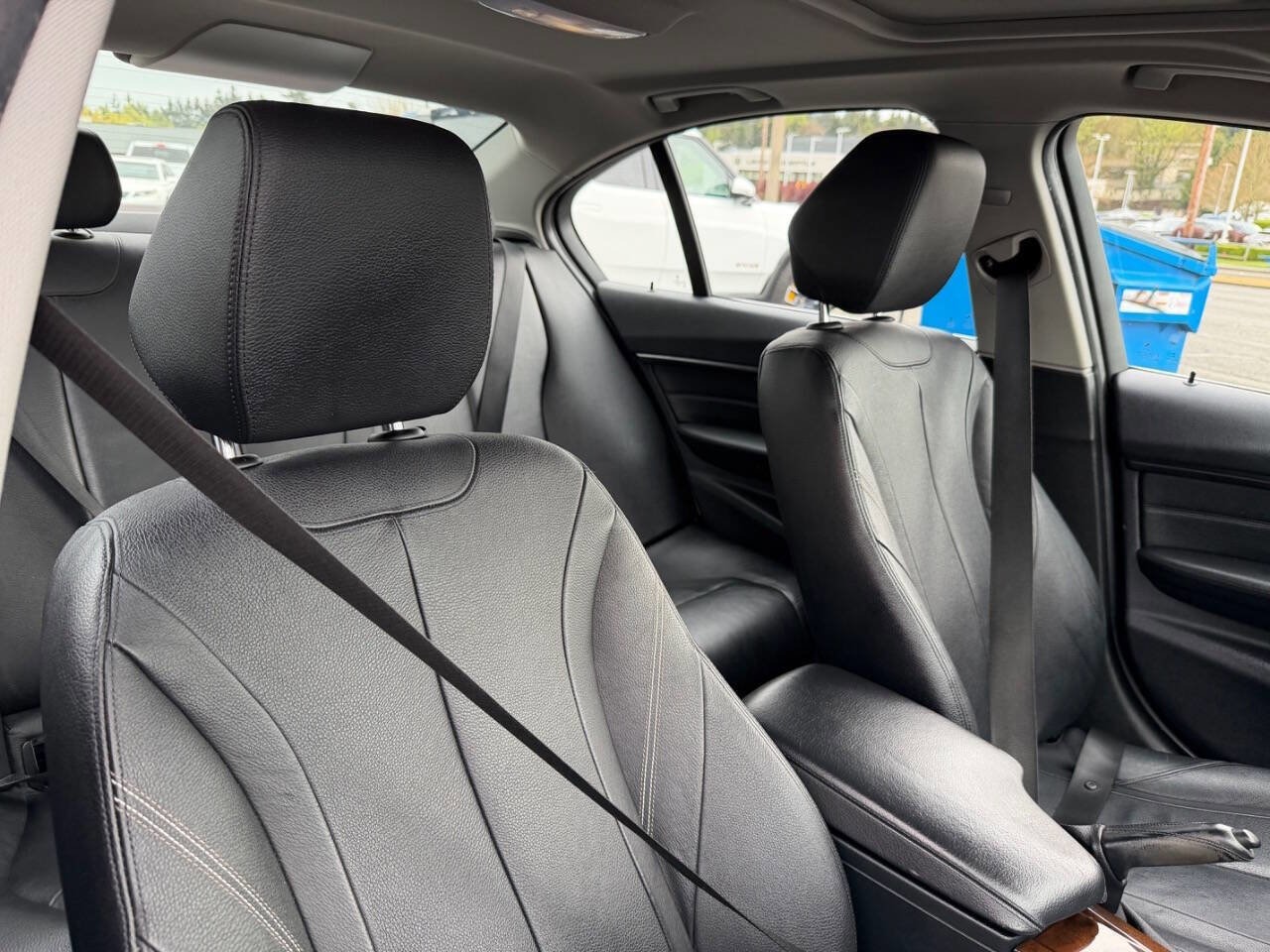 Used 2014 BMW 328i Sedan RWD image 18
