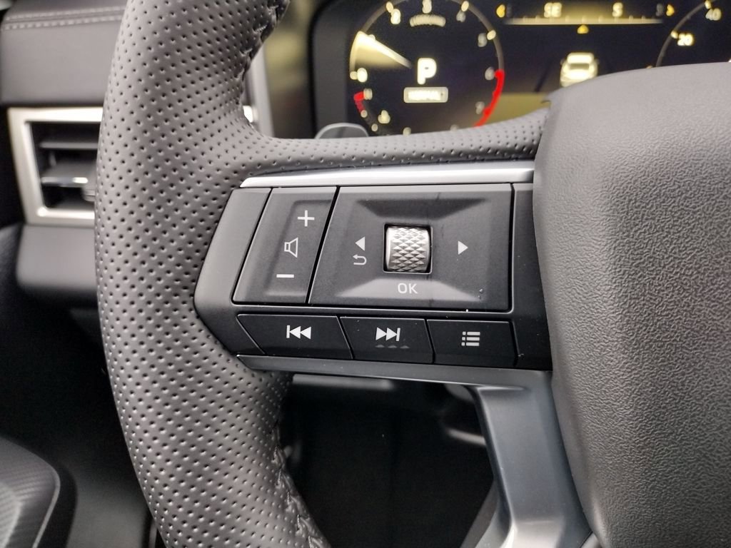 New 2026 Mitsubishi Outlander SE image 27