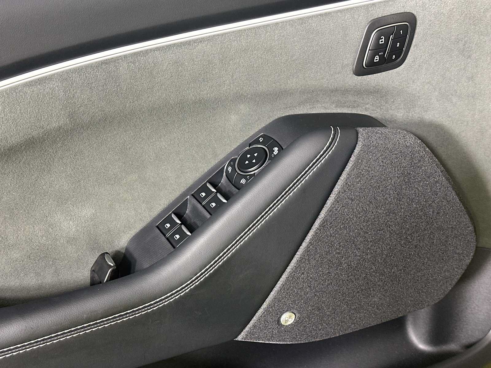 Used 2025 Ford Mustang Mach-E GT AWD/4WD image 15